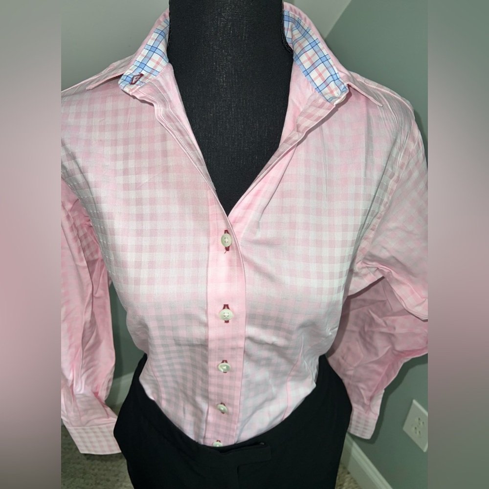 Tom James Women’s Dress Shirt Bundle Three Button Down Shirts Size M (6-8) Lot